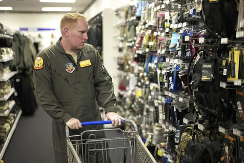 Nationwide Stores That Offer Military Discounts